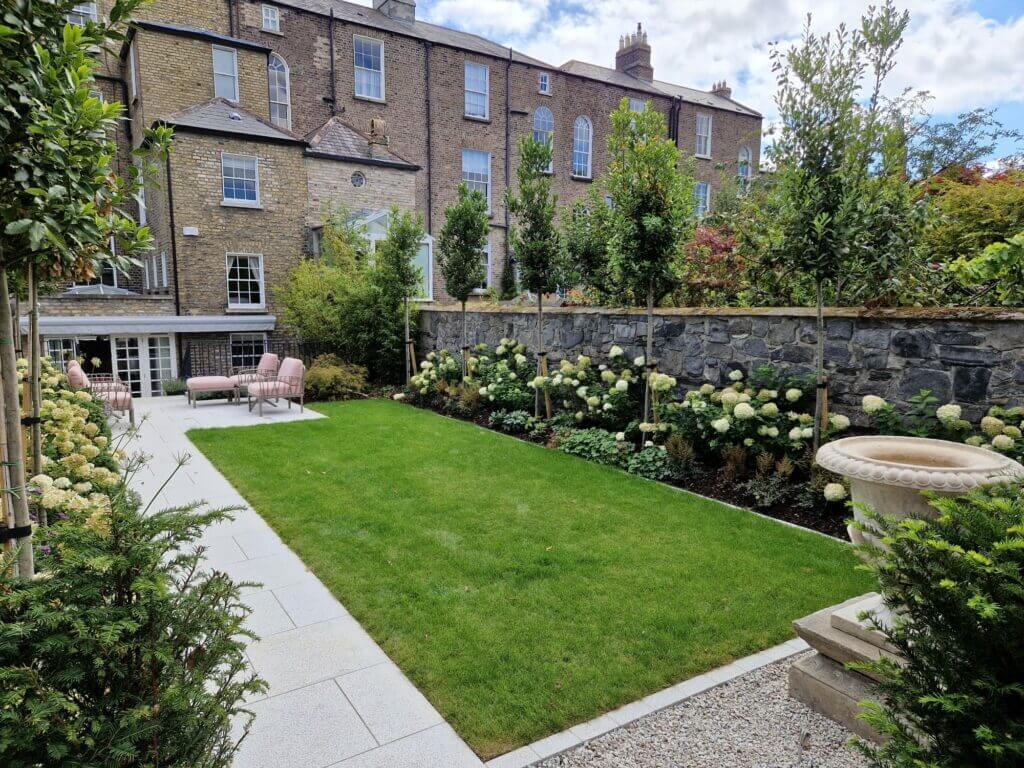 Garden Privacy Screen