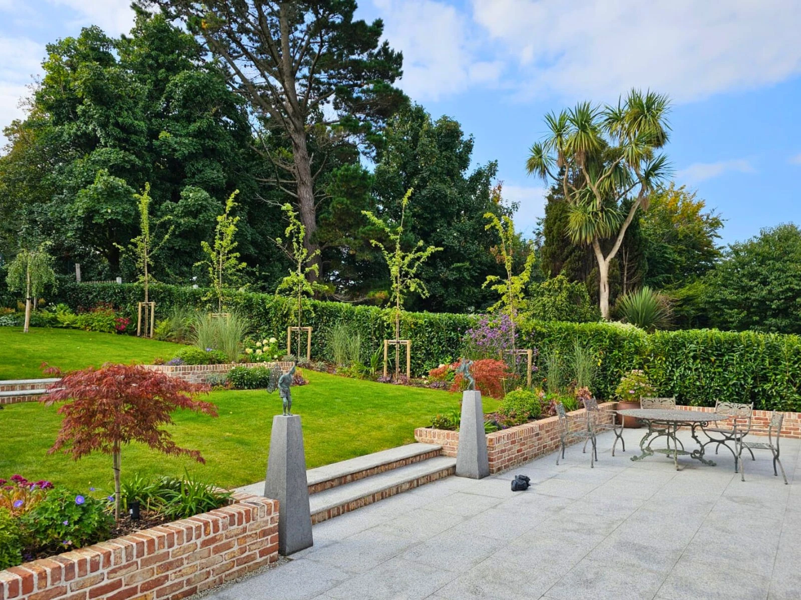 Trees and Hedges for Privacy - Professional Tree Planting